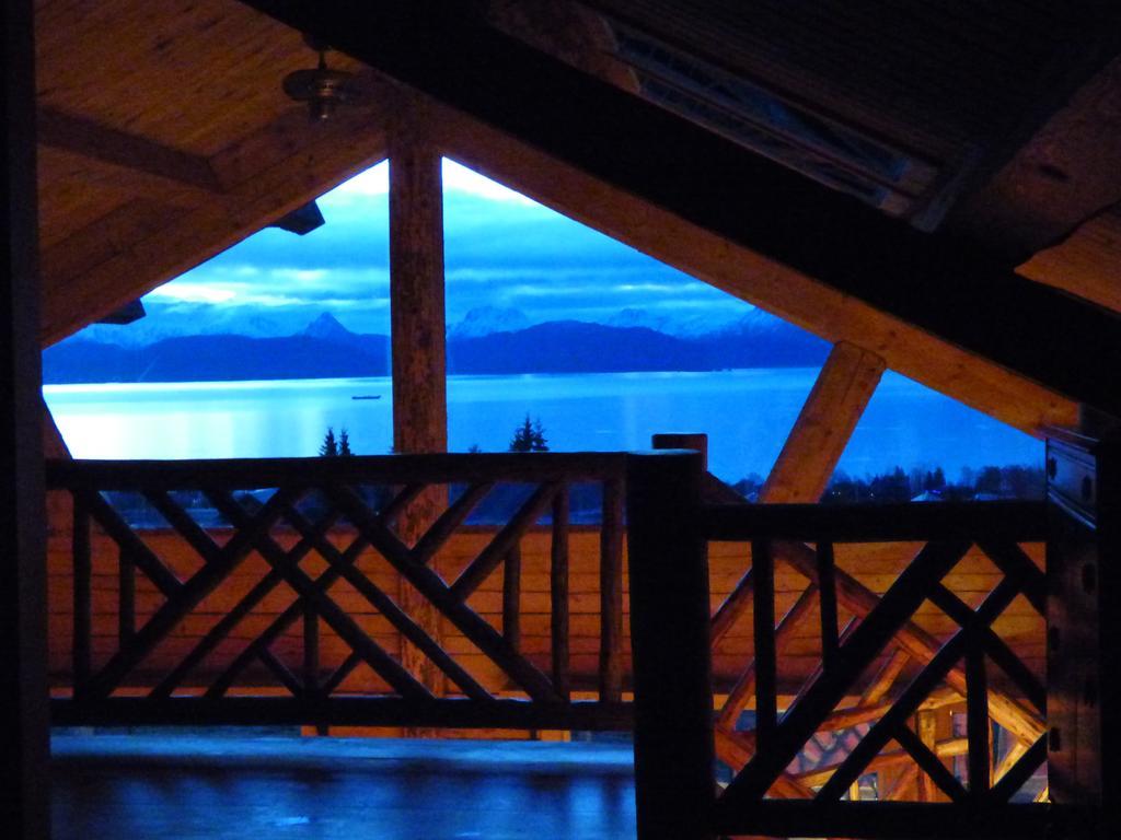 Juneberry Lodge Homer Szoba fotó